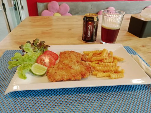 German food schnitzel with fries at Hangdong Minigolf Chiang Mai German Restaurant